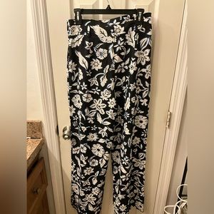 Zara Floral linen pants Size M NWT